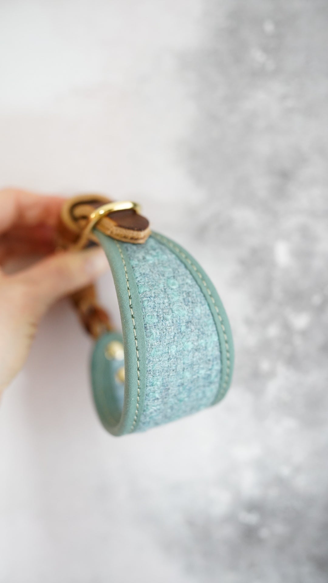 Alder - Signature Collar - Pure Wool Tweed