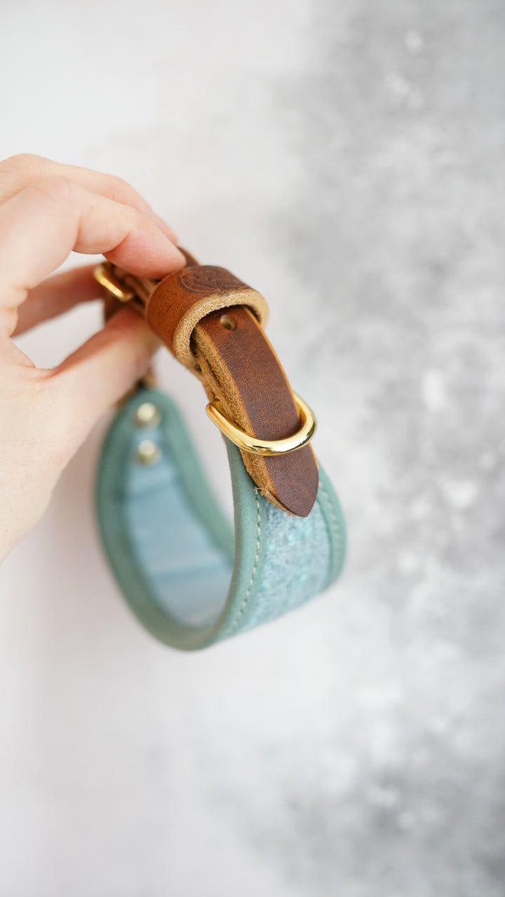 Alder - Signature Collar - Pure Wool Tweed