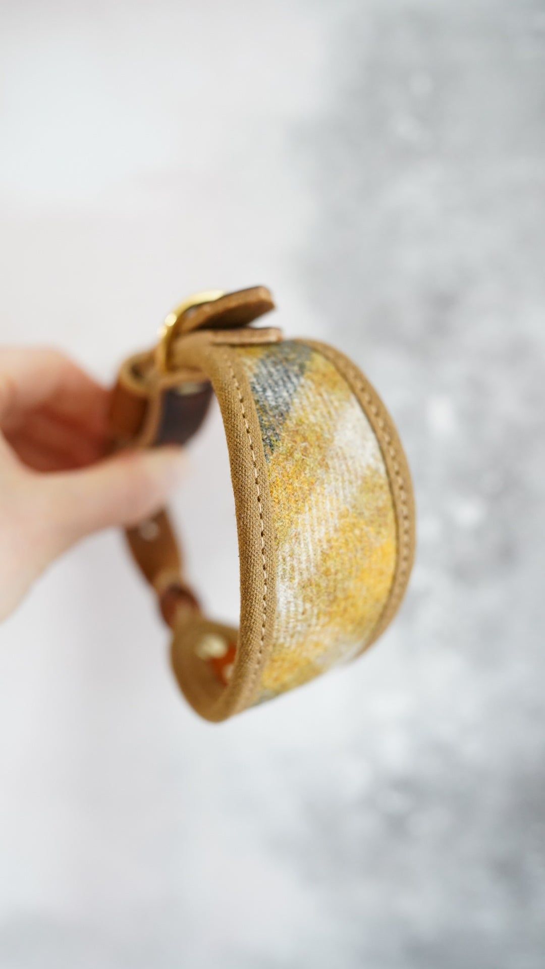 Hazel - Signature Collar - Pure Wool Tweed