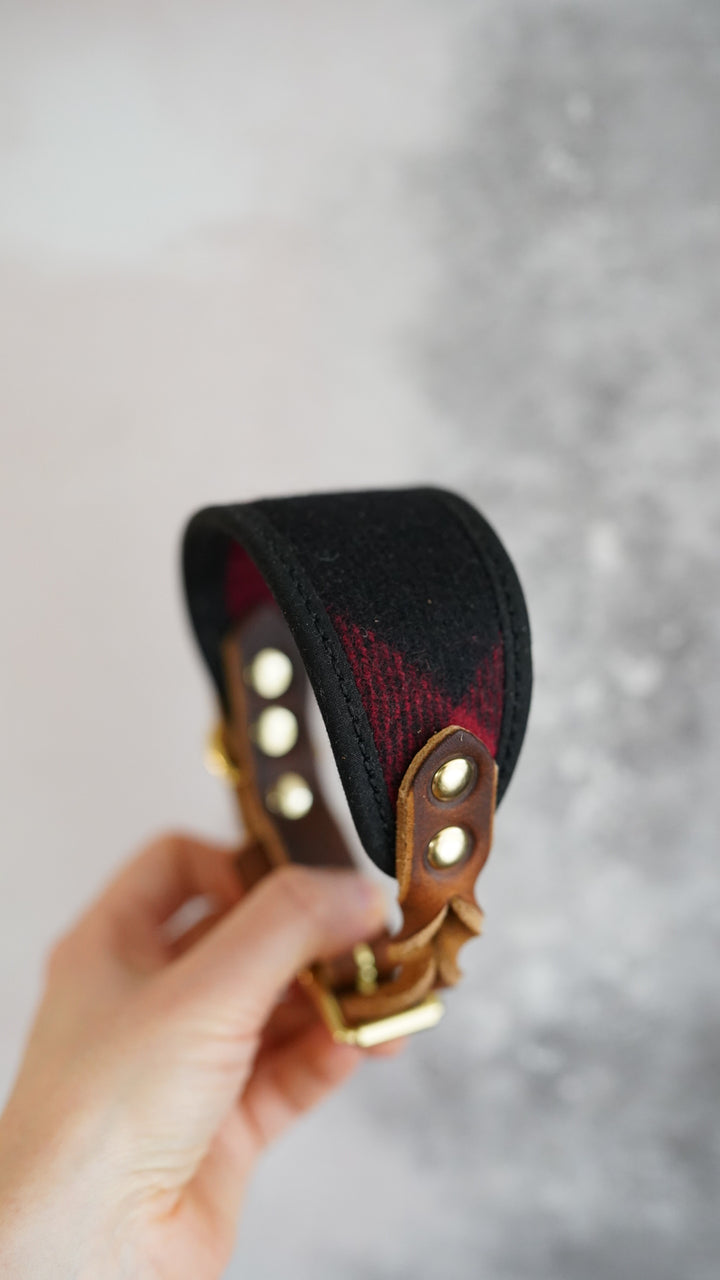 Red Maple - Signature Collar - Pure Wool Tweed