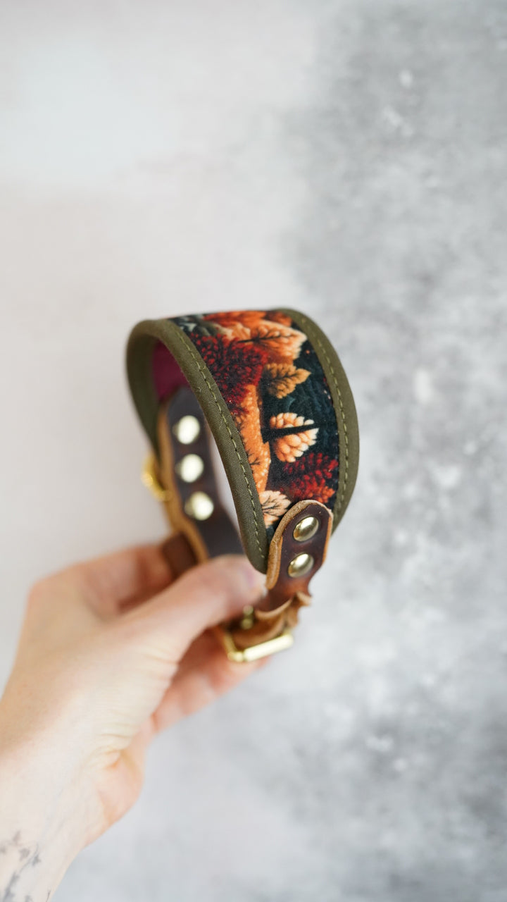 Amber - Signature Collar - Velvet