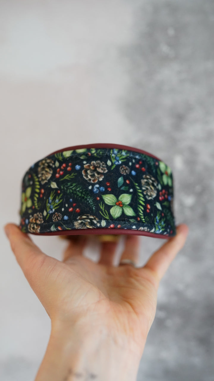 Forest Floor - Tapered Luxe Collar - Velvet