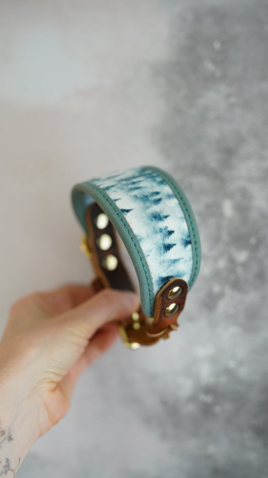 The North - Signature Collar - Velvet