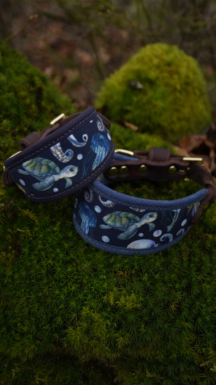 Waterworld - Signature Collar - Velvet