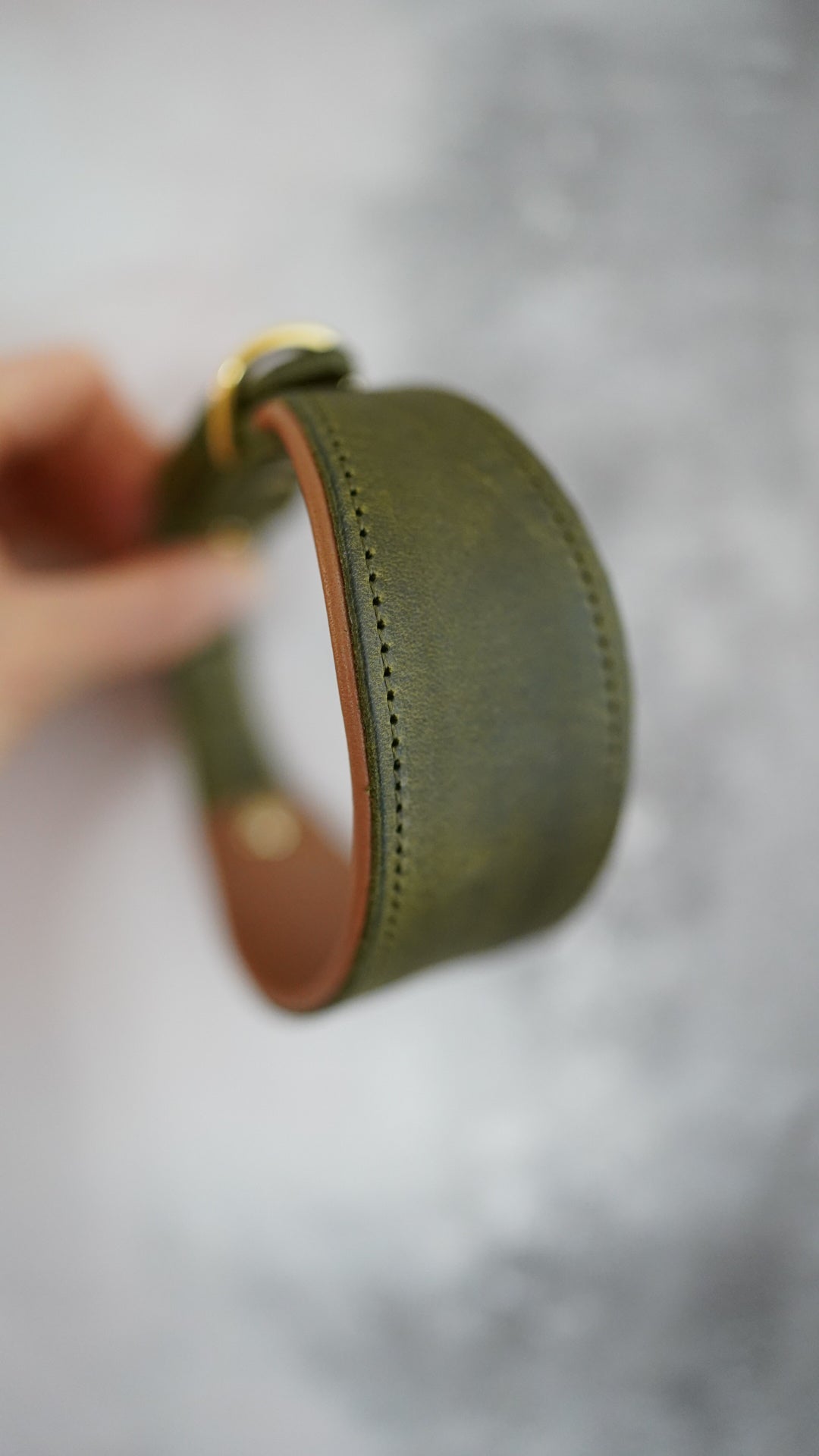 Leather Tapered Luxe Collars