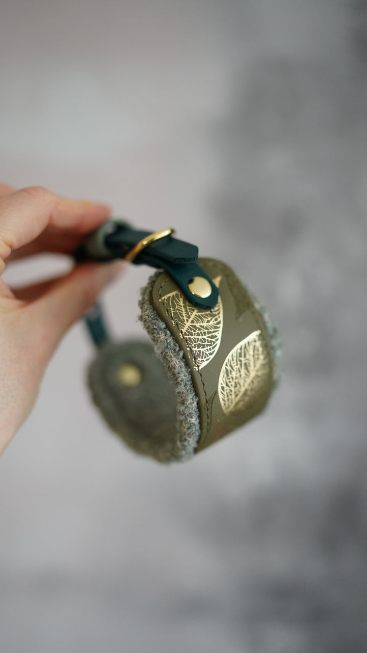 Signature Boucle Collars