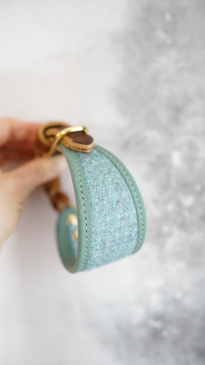 Alder - Signature Collar - Pure Wool Tweed