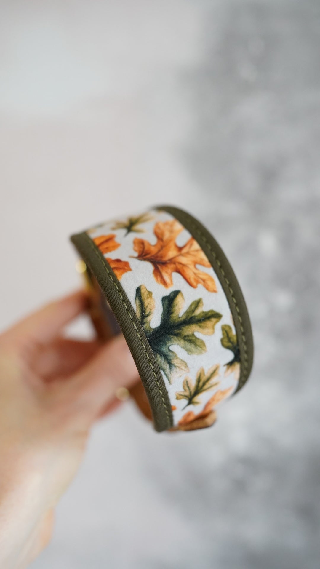 Oak - Signature Collar - Velvet