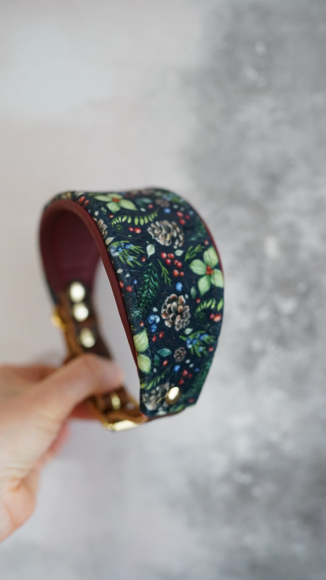 Forest Floor - Tapered Luxe Collar - Velvet