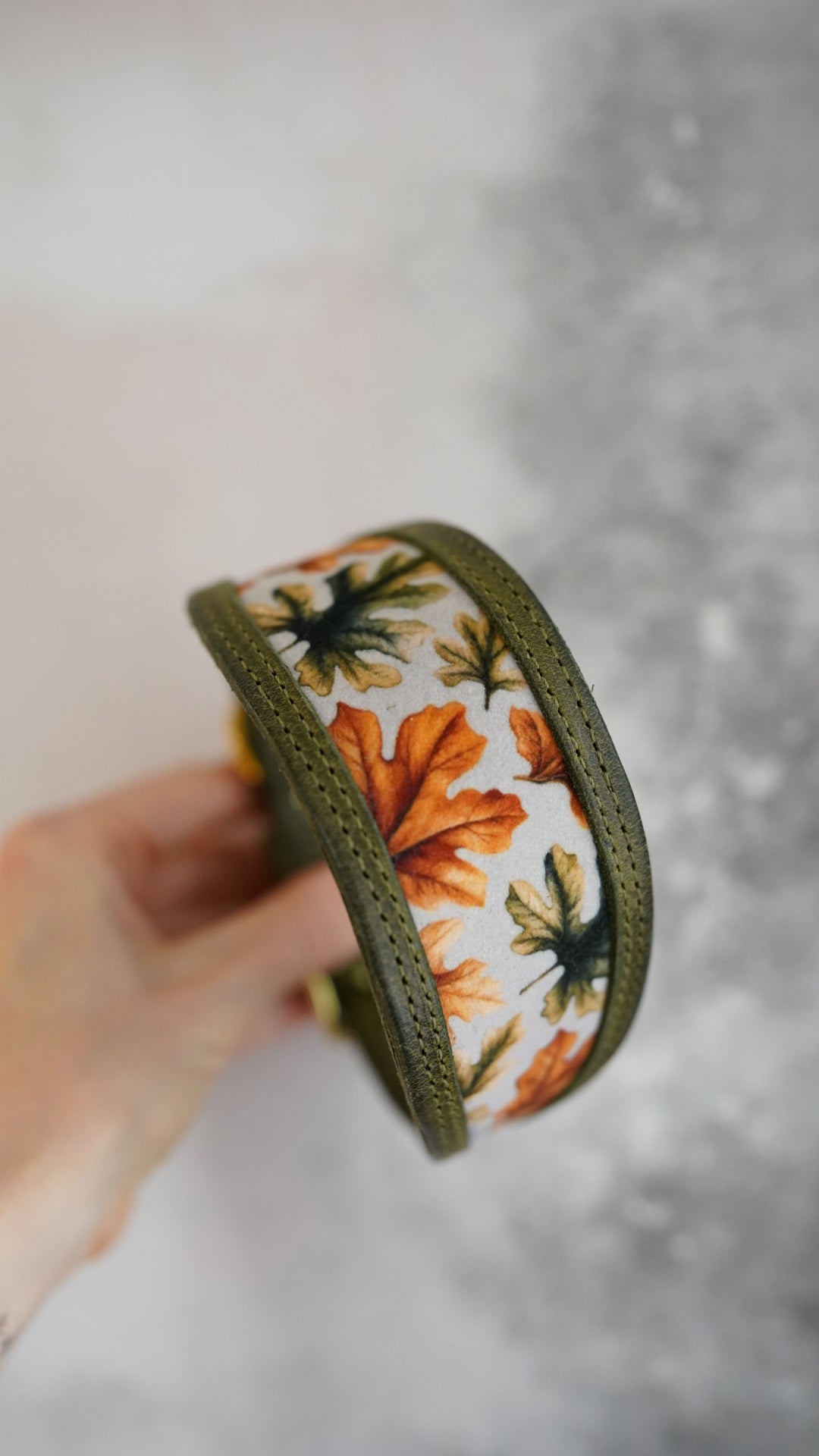 Cutout Tapered Luxe Collars