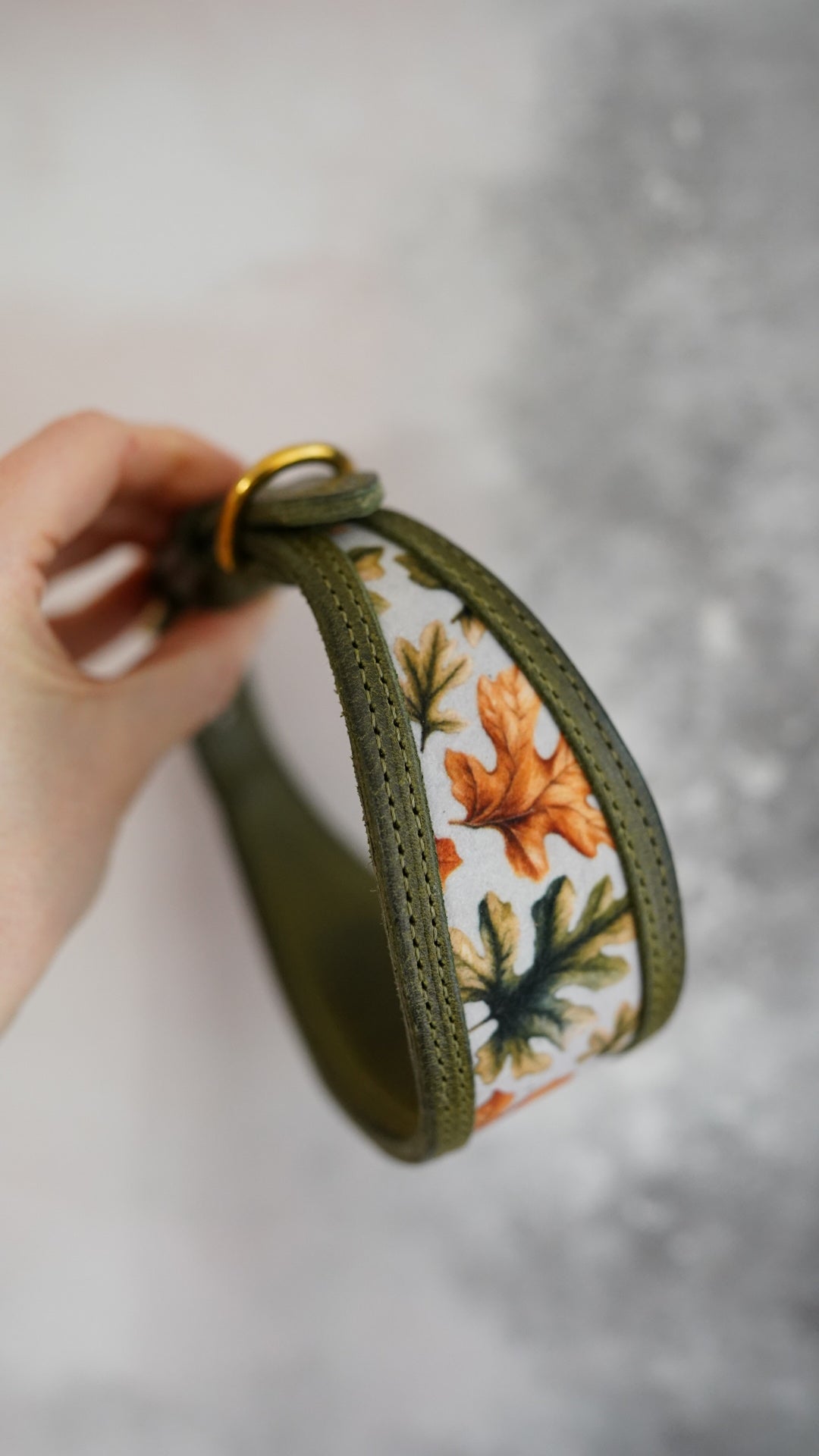 Cutout Tapered Luxe Collars