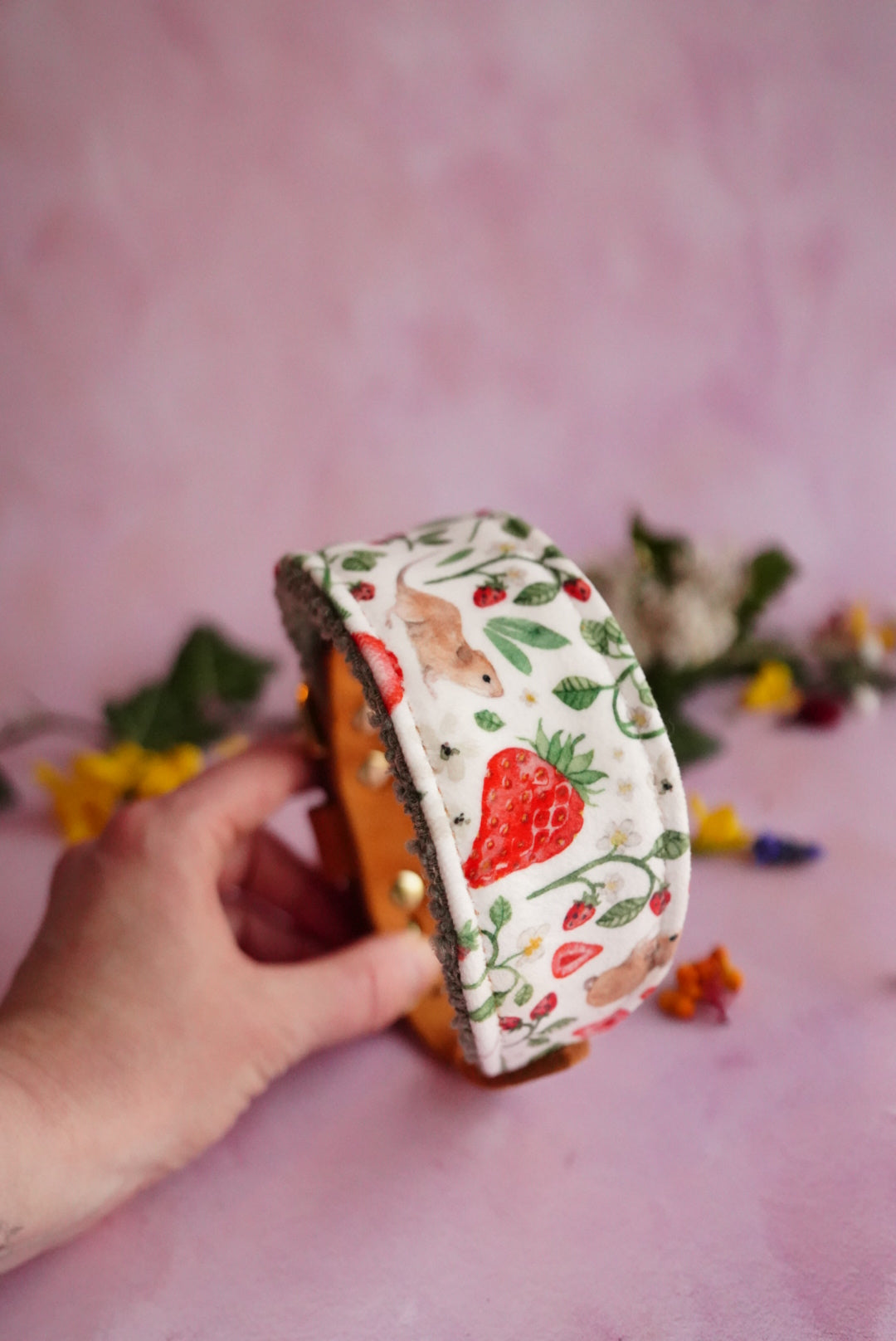 Wild Strawberry - Borderless Signature - Velvet