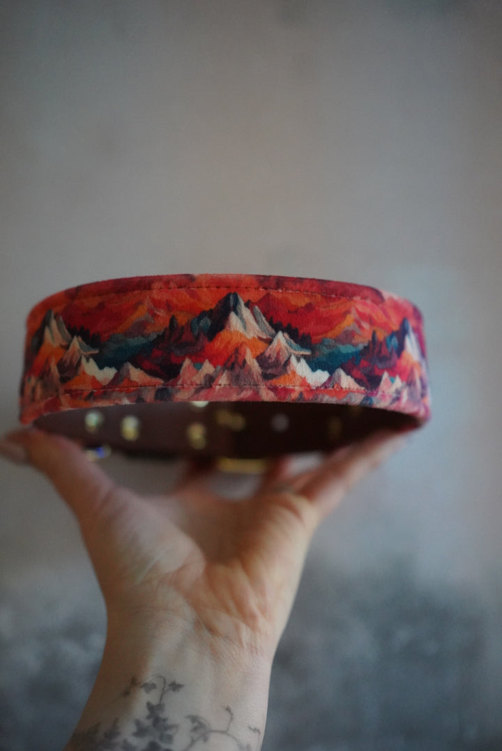 Mordor - Luxury Buckle Collar - Velvet