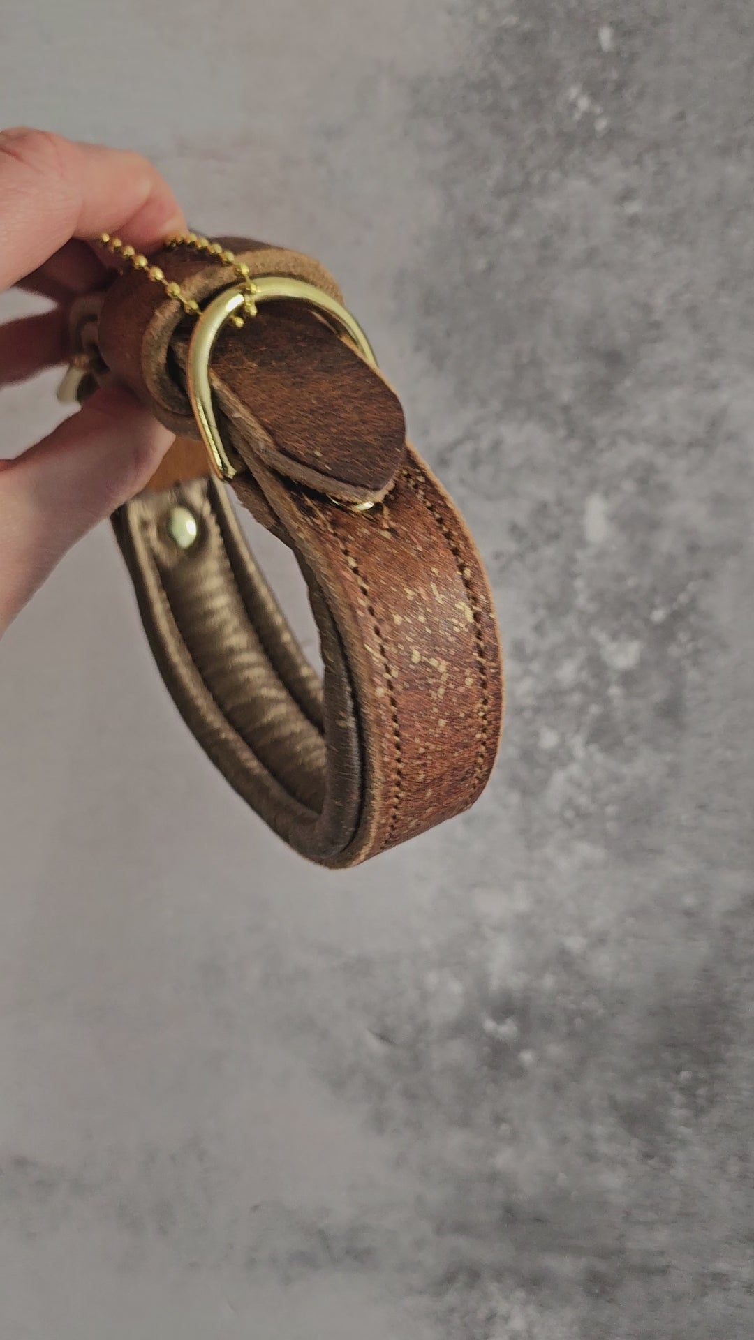 25-30cm (10-12") 25mm buckle leather padded SLIM