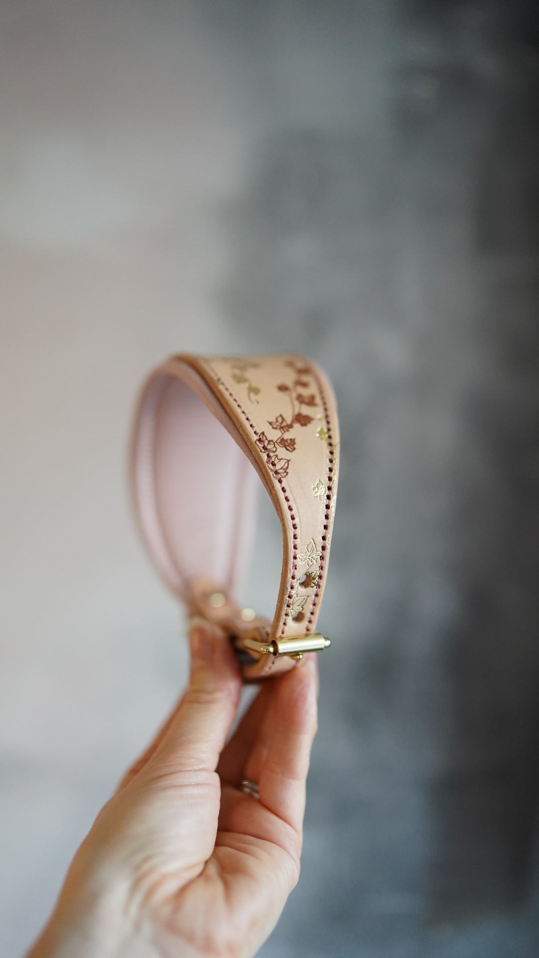 Embossed Tapered Leather Collars - all sizes, not just for hounds!