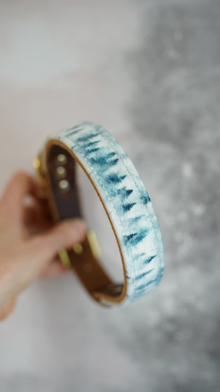 The North- Luxury Buckle Collar - Velvet