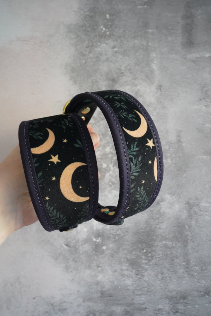 Hex - Signature Collar - Velvet